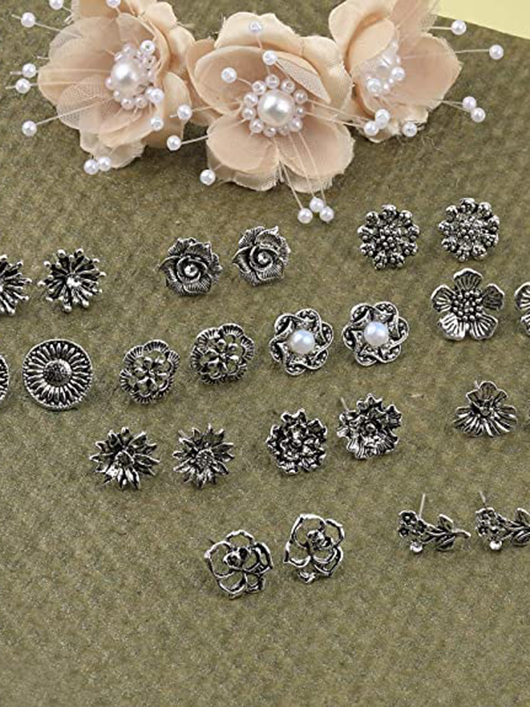

Silver Shine Silver Plated Contemporary Studs Earrings