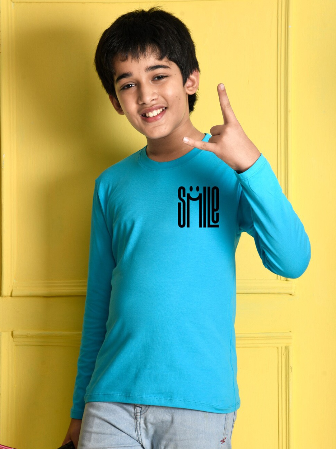 

NUSYL Boys Blue & Black Cotton T-shirt