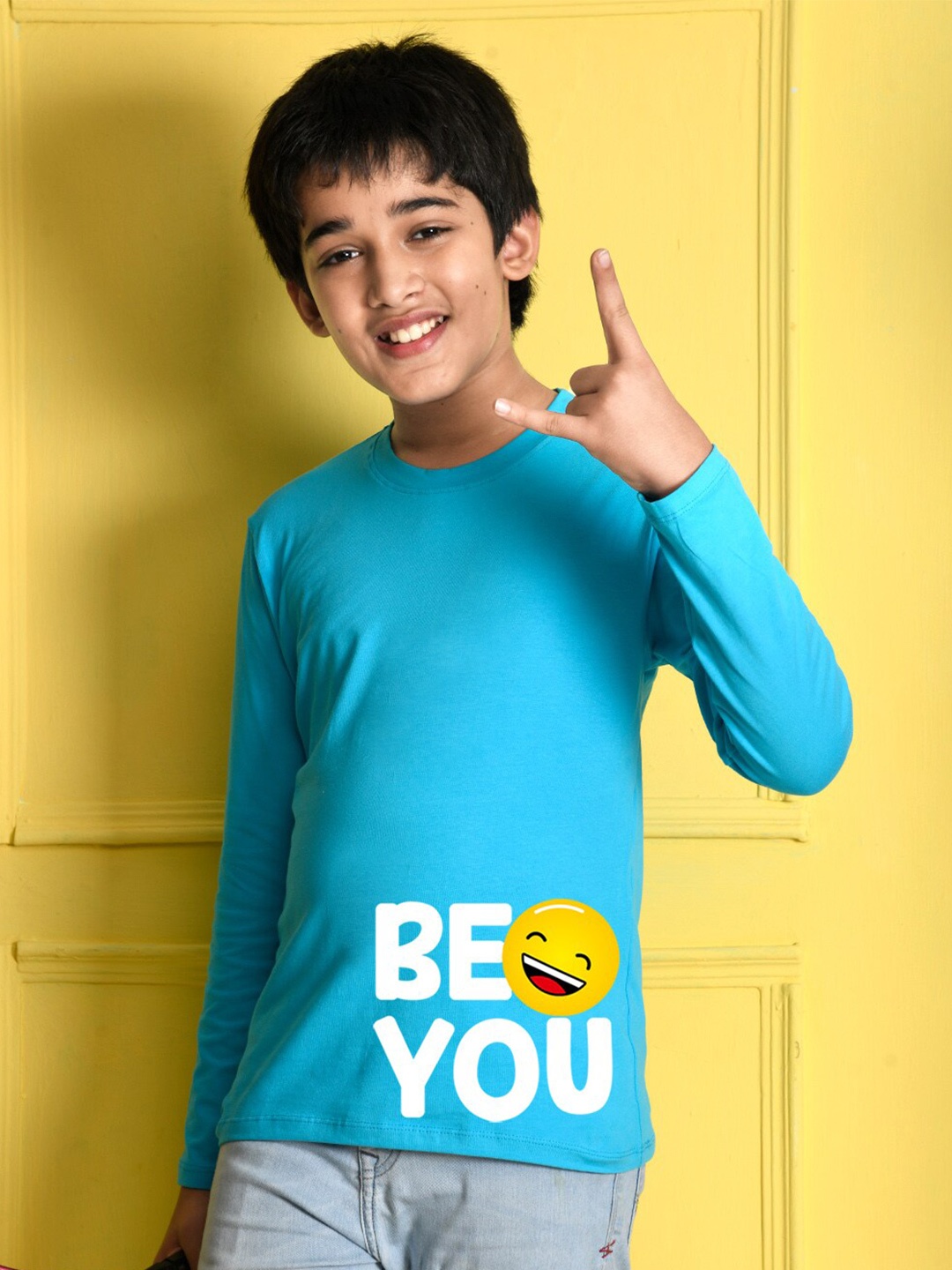 

NUSYL Boys Blue & White Printed Cotton T-shirt