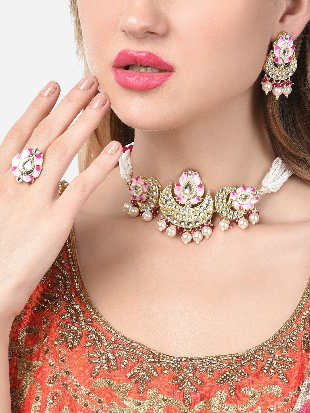 

Zaveri Pearls Gold-Plated Pink Kundan Studded Jewellery Set