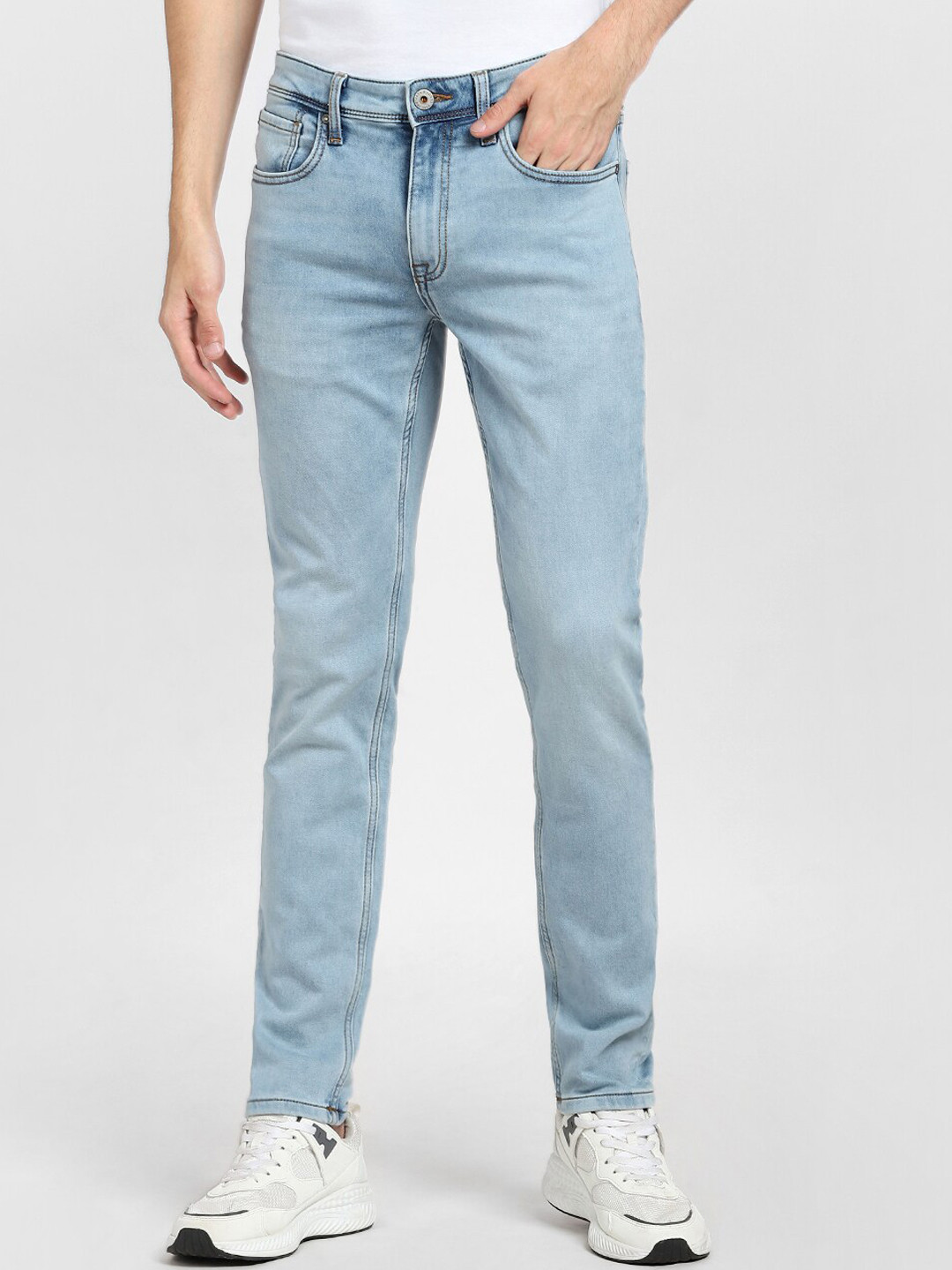 

Jack & Jones Men Blue Low-Rise Jeans