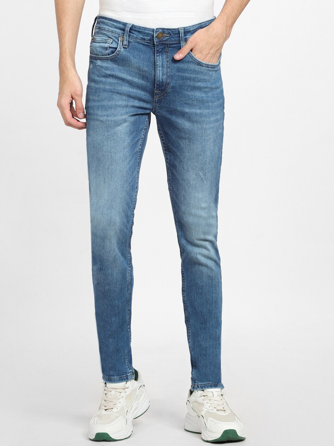 

Jack & Jones Men Blue Regular Fit Low-Rise Heavy Fade Jeans