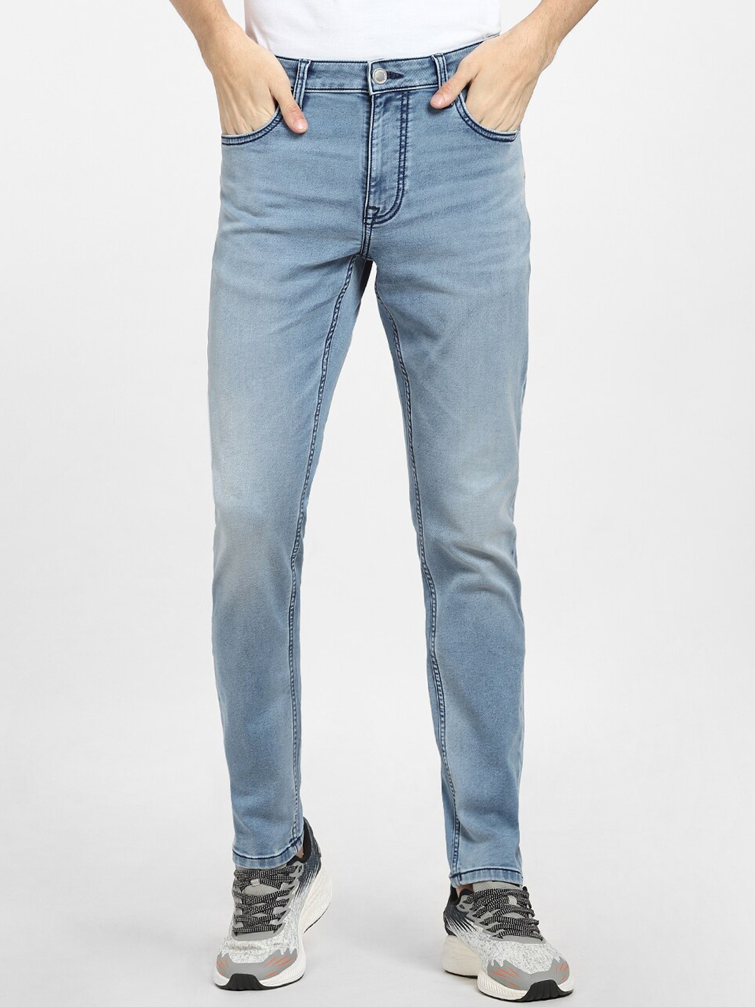 

Jack & Jones Men Blue Low-Rise Slash Knee Jeans