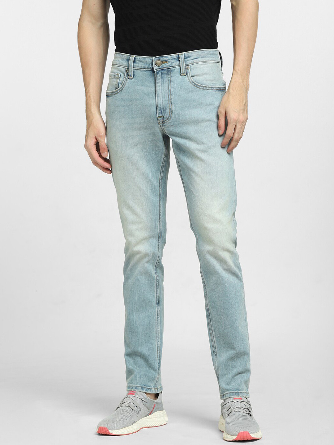 

Jack & Jones Men Blue Regular Fit Low-Rise Heavy Fade Jeans
