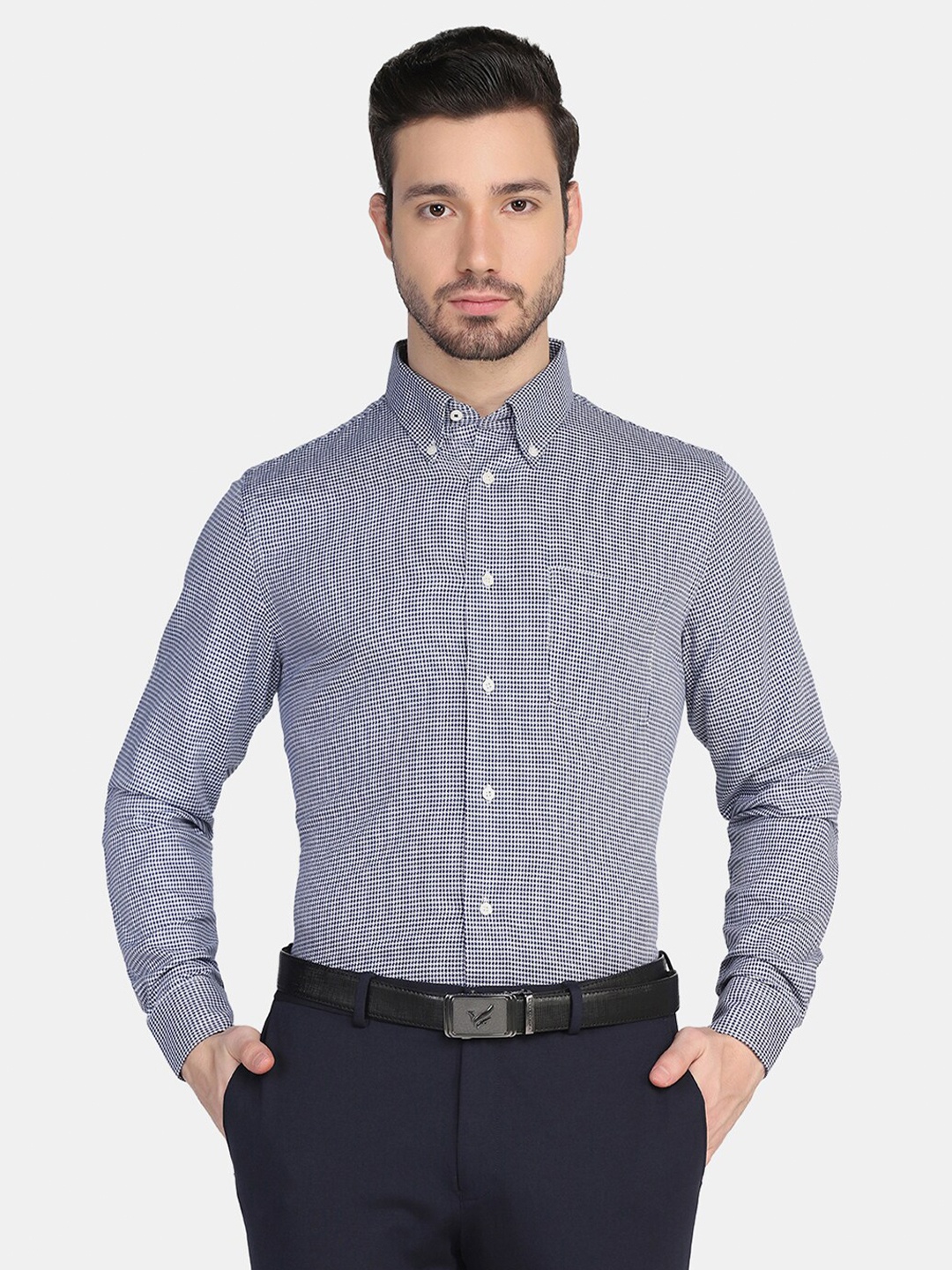

Blackberrys Men Navy Blue Slim Fit Micro Checked Casual Shirt