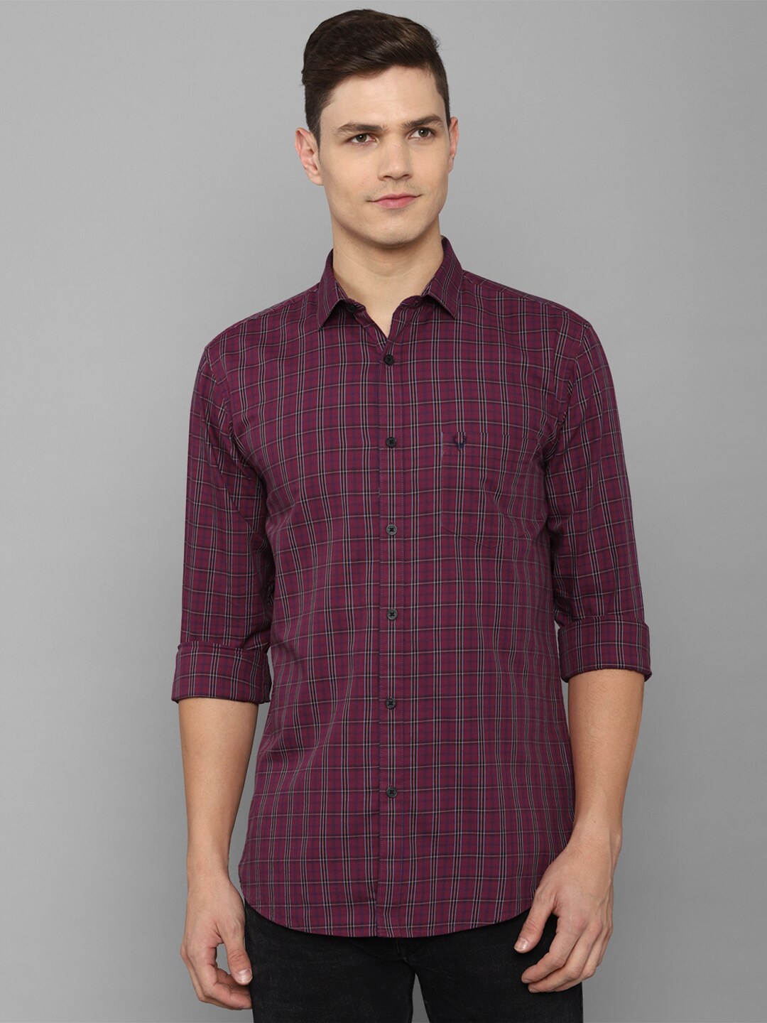 

Allen Solly Men Purple Comfort Slim Fit Checked Casual Pure cotton Shirt