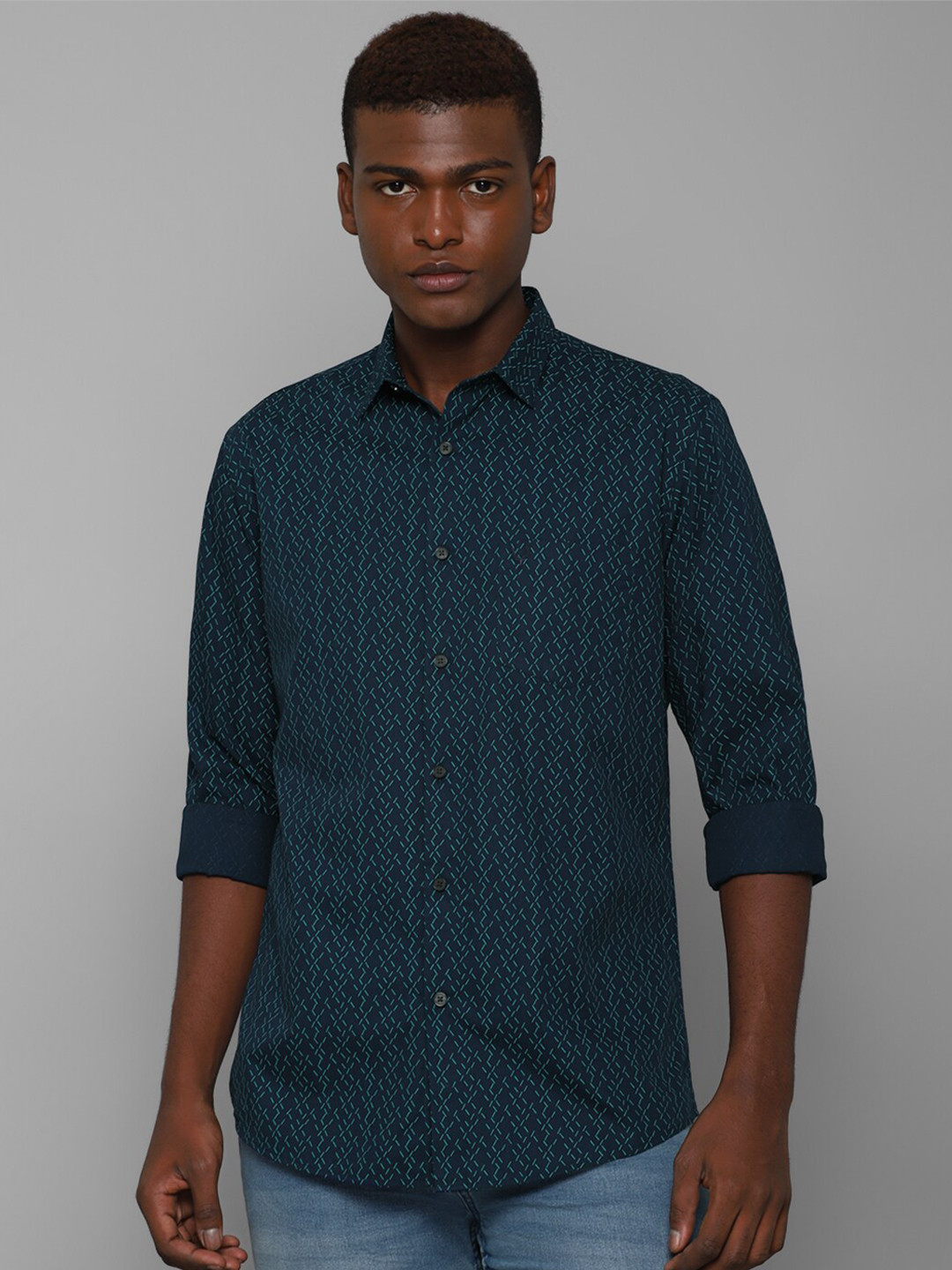 

Allen Solly Men Pure cotton Navy Blue Slim Fit Printed Casual Shirt