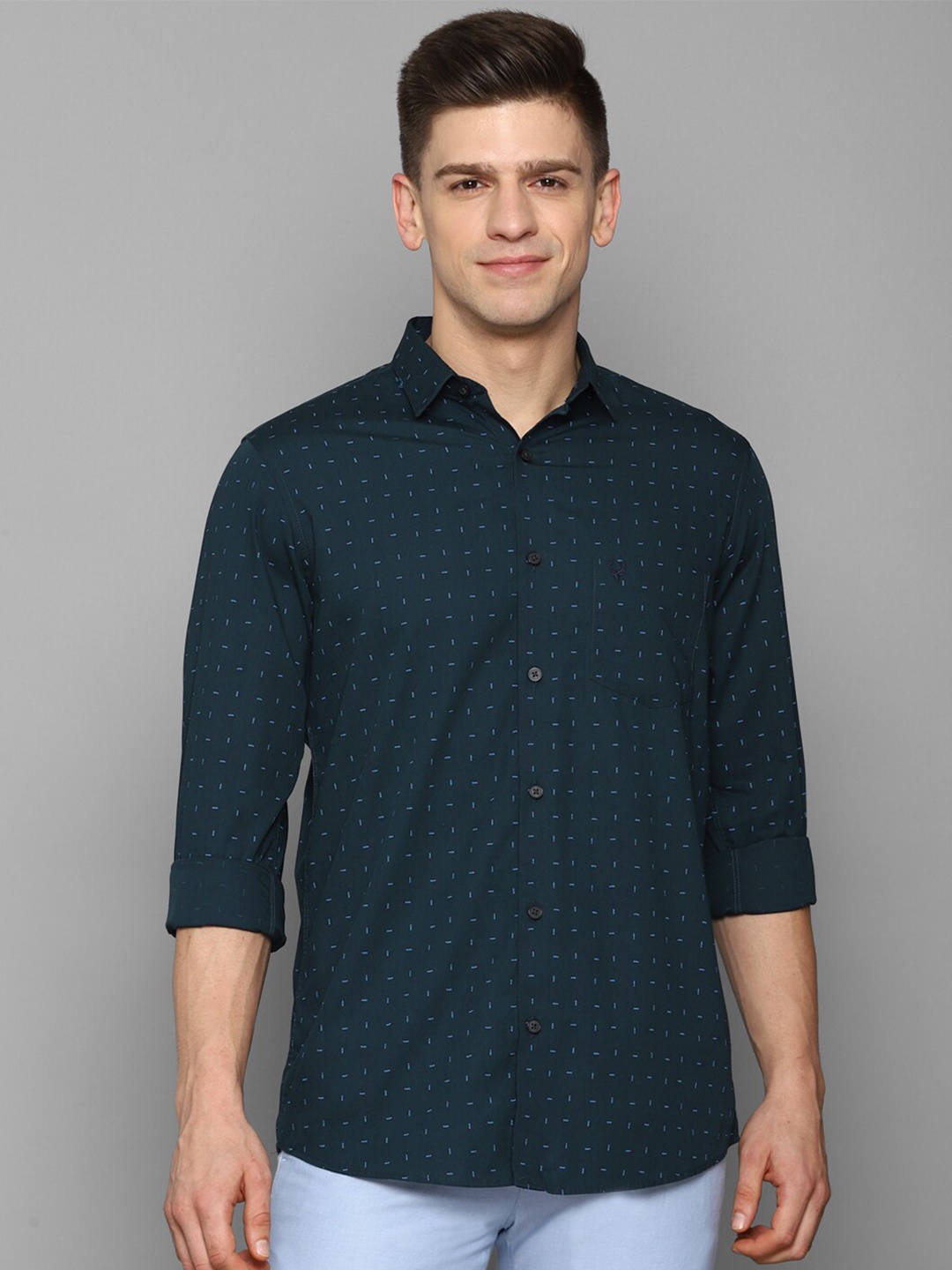 

Allen Solly Men Blue Slim Fit Printed Casual Shirt