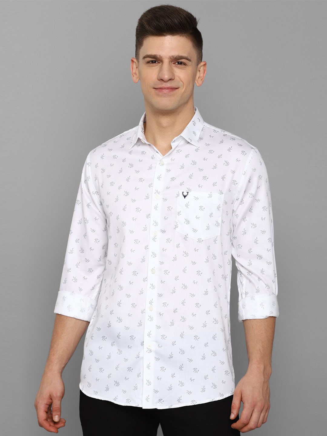 

Allen Solly Men White Pure Cotton Slim Fit Floral Printed Casual Shirt