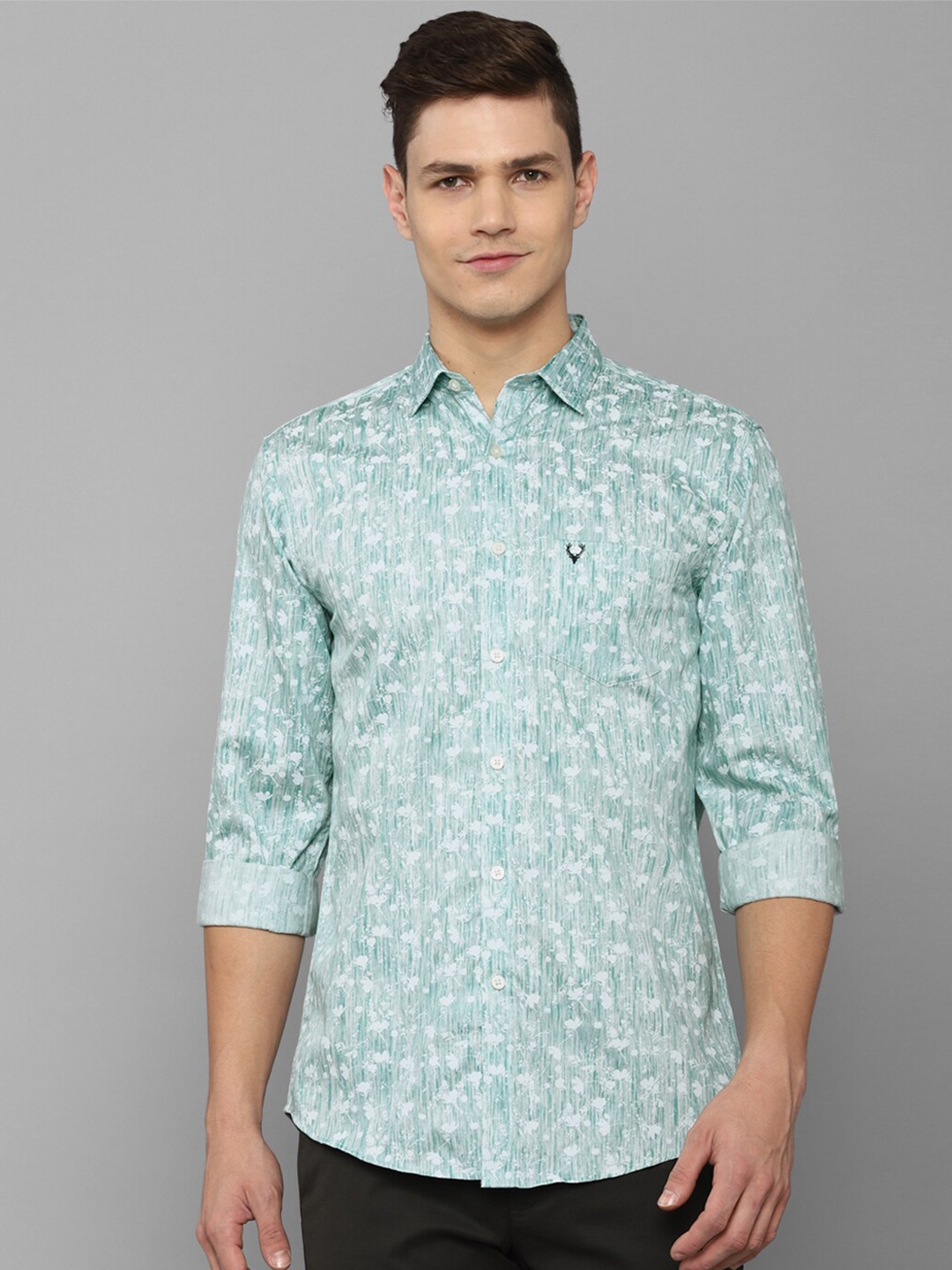 

Allen Solly Men Green Slim Fit Floral Printed Cotton Casual Shirt