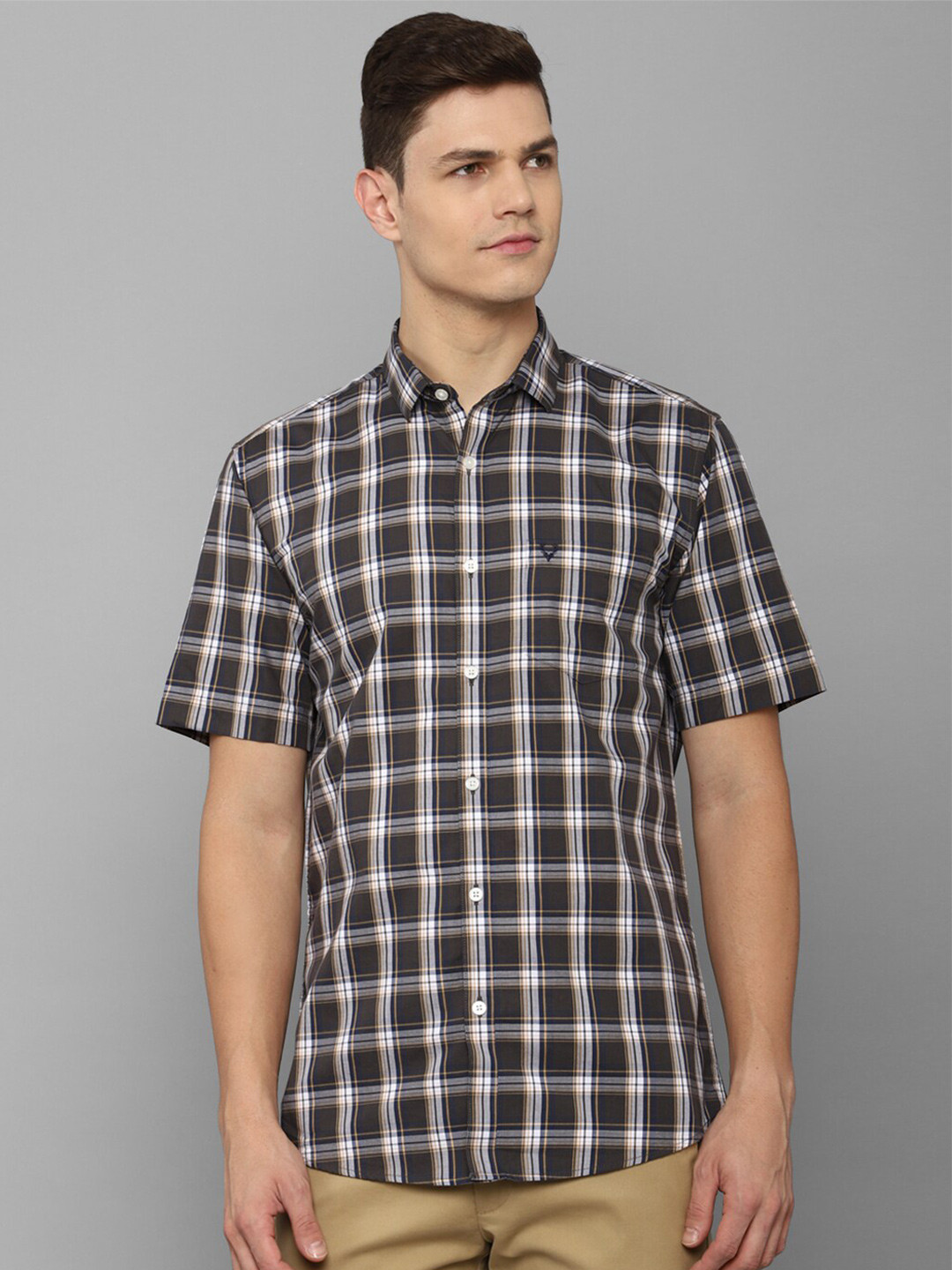 

Allen Solly Men Brown Slim Fit Tartan Checked Casual Cotton Shirt