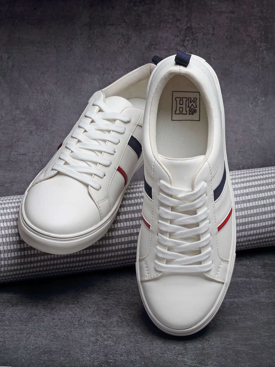 

Mast & Harbour Men White Striped Sneakers