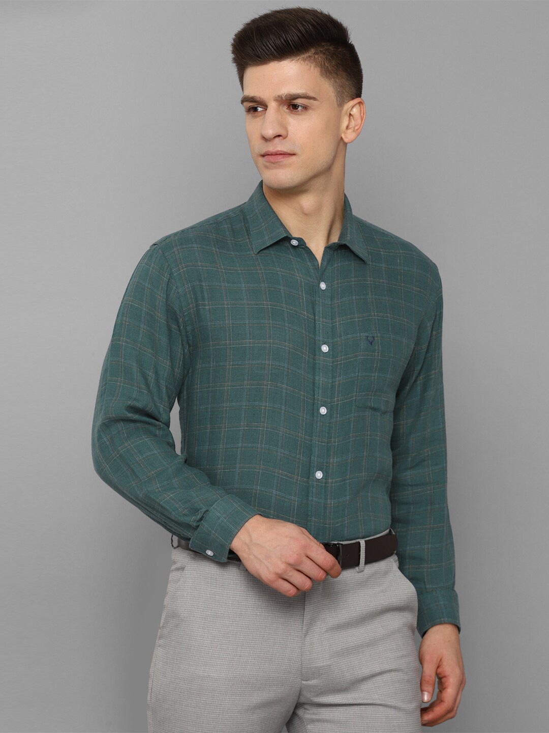 

Allen Solly Men Teal Pure Linen Slim Fit Checked Formal Shirt
