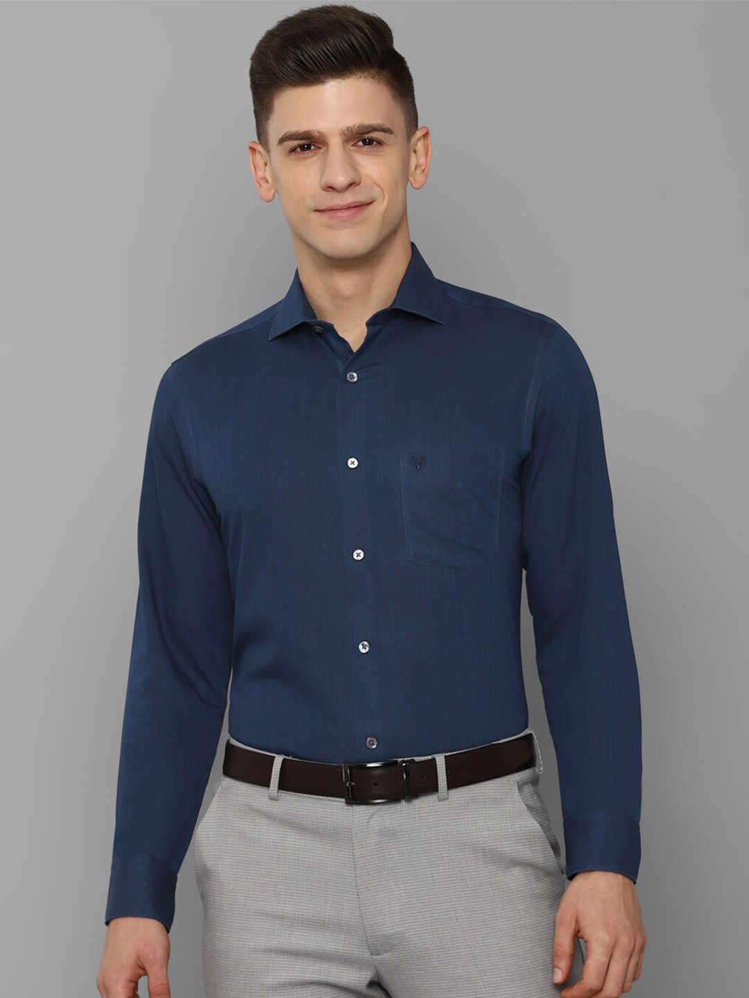 

Allen Solly Men Navy Blue Slim Fit Formal Cotton Shirt