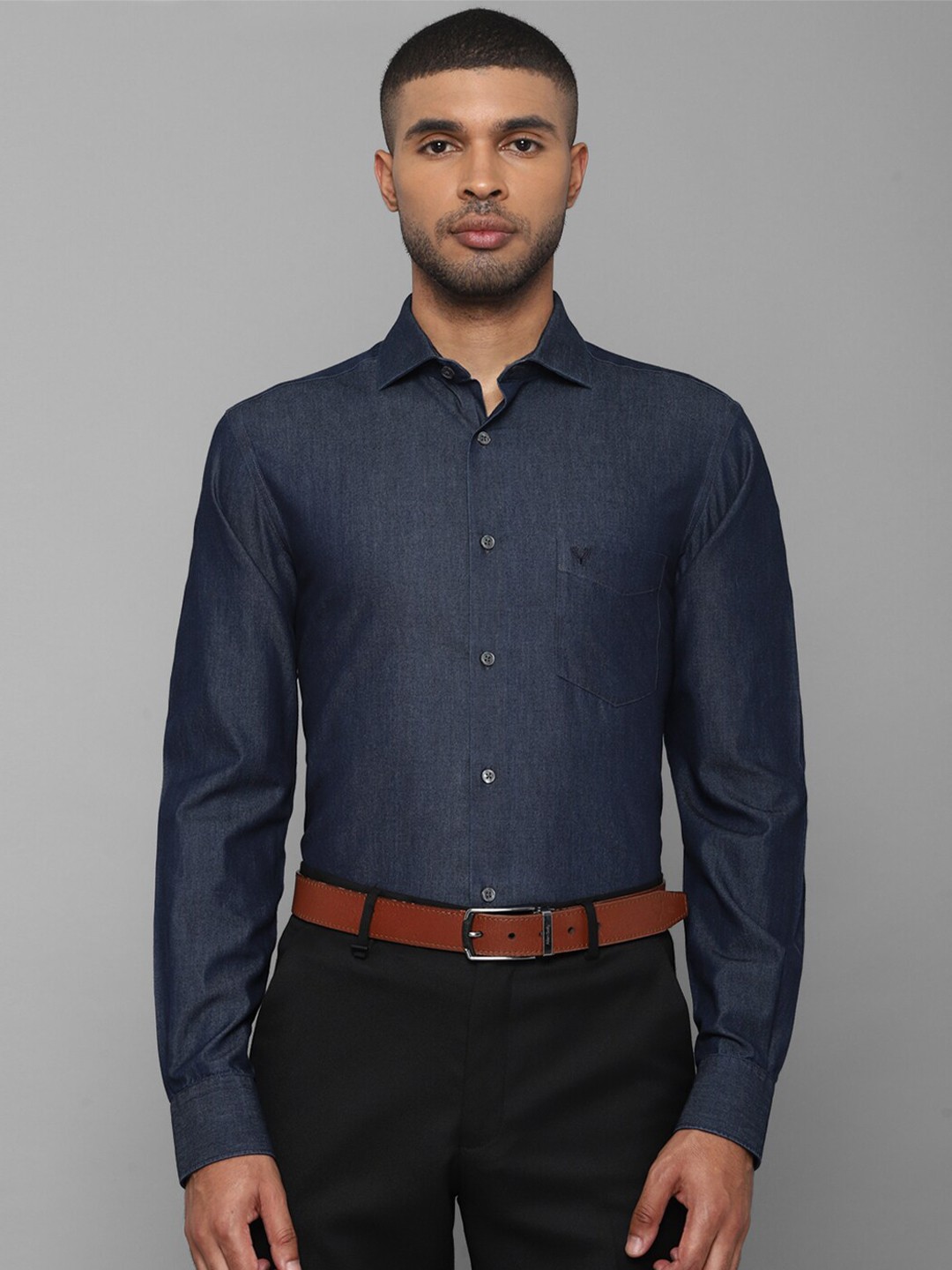 

Allen Solly Men Navy Blue Slim Fit Cotton Formal Shirt