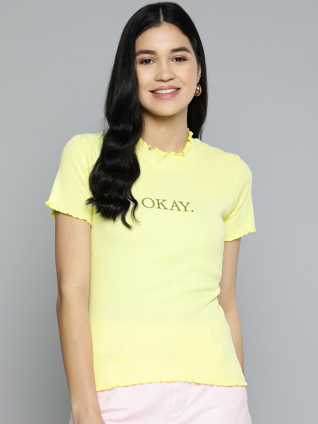 

HERE&NOW Applique Detailed Lettuce Edge Top, Yellow