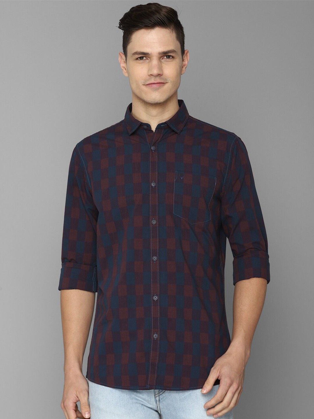 

Allen Solly Sport Men Checked Casual Pure Cotton Shirt, Navy blue