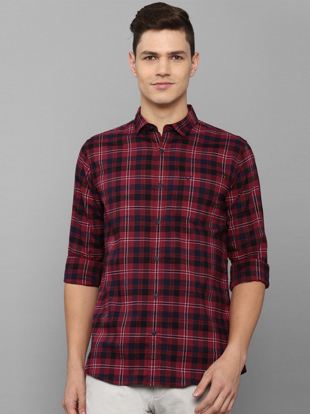 

Allen Solly Sport Men Maroon And Navy Blue Tartan Checks Cotton Casual Shirt