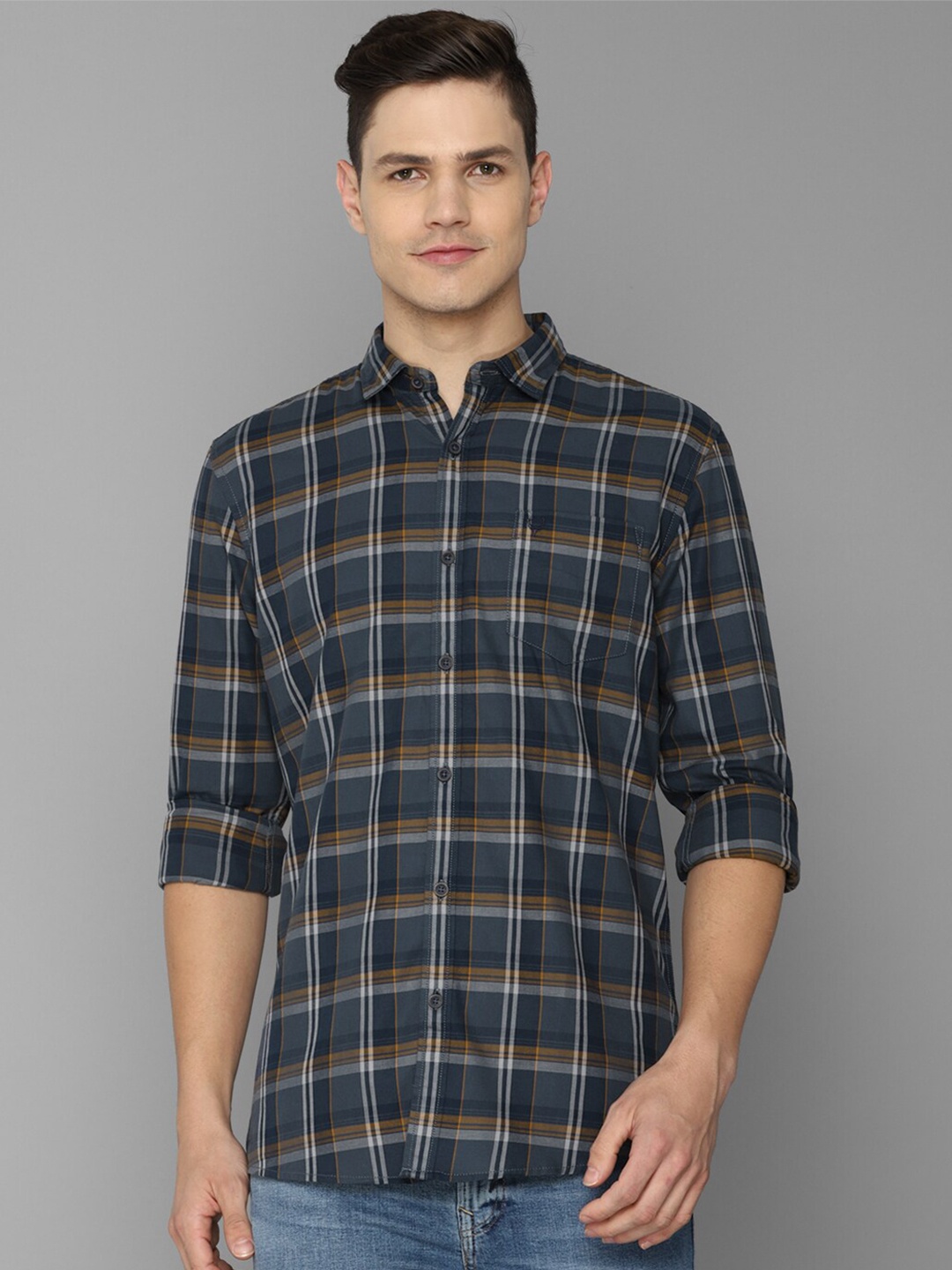 

Allen Solly Sport Men Grey Tartan Check Cotton Casual Shirt