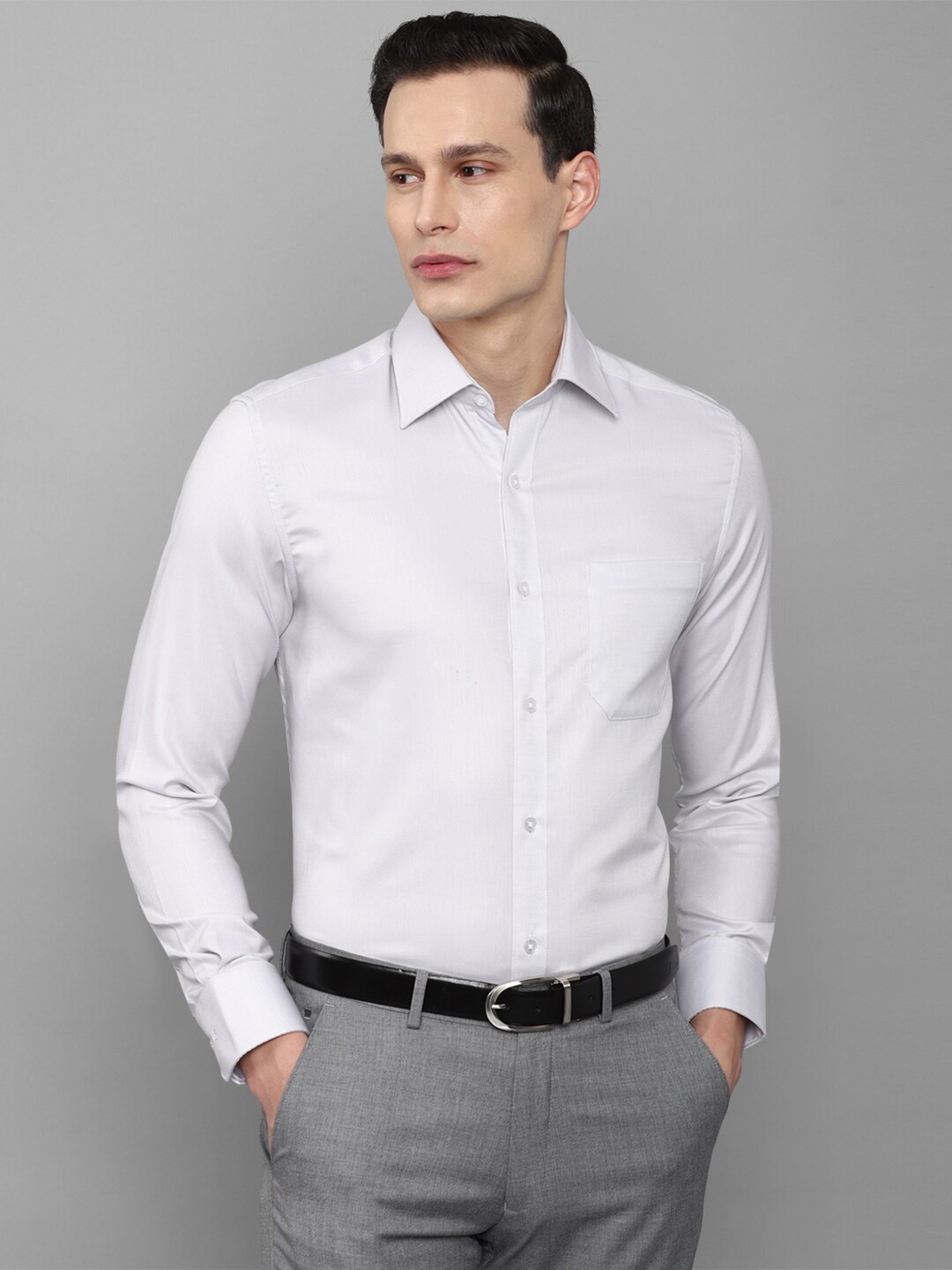 

Louis Philippe Men White Solid Cotton Formal Shirt