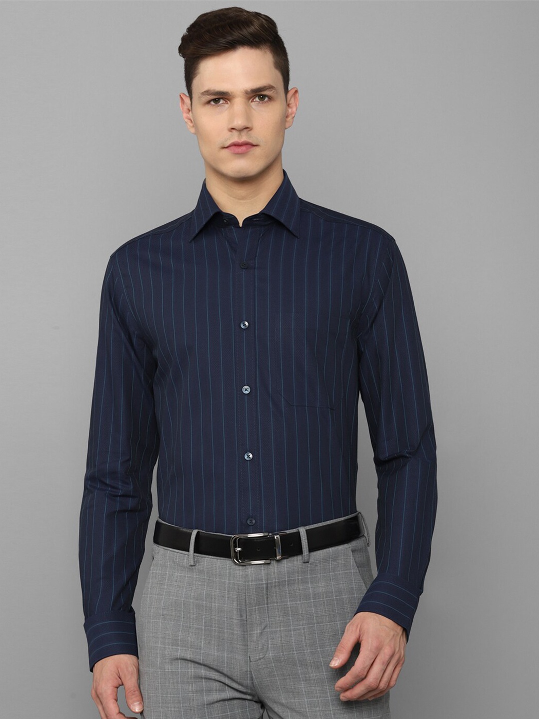 

Louis Philippe Men Pure cotton Navy Blue Striped Formal Shirt