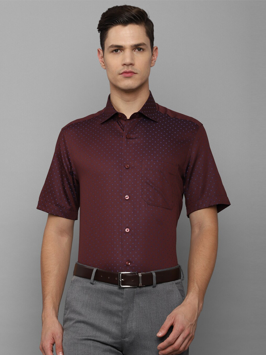 

Louis Philippe Men Maroon Printed Cotton Formal Shirt