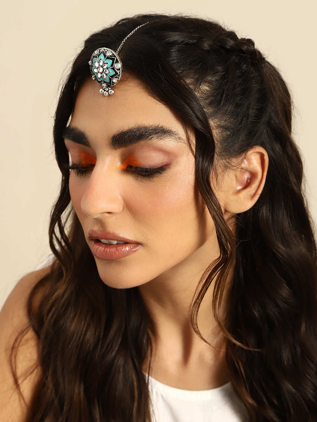 

Sangria Enamelled Stone Studded Maang Tikka, Silver