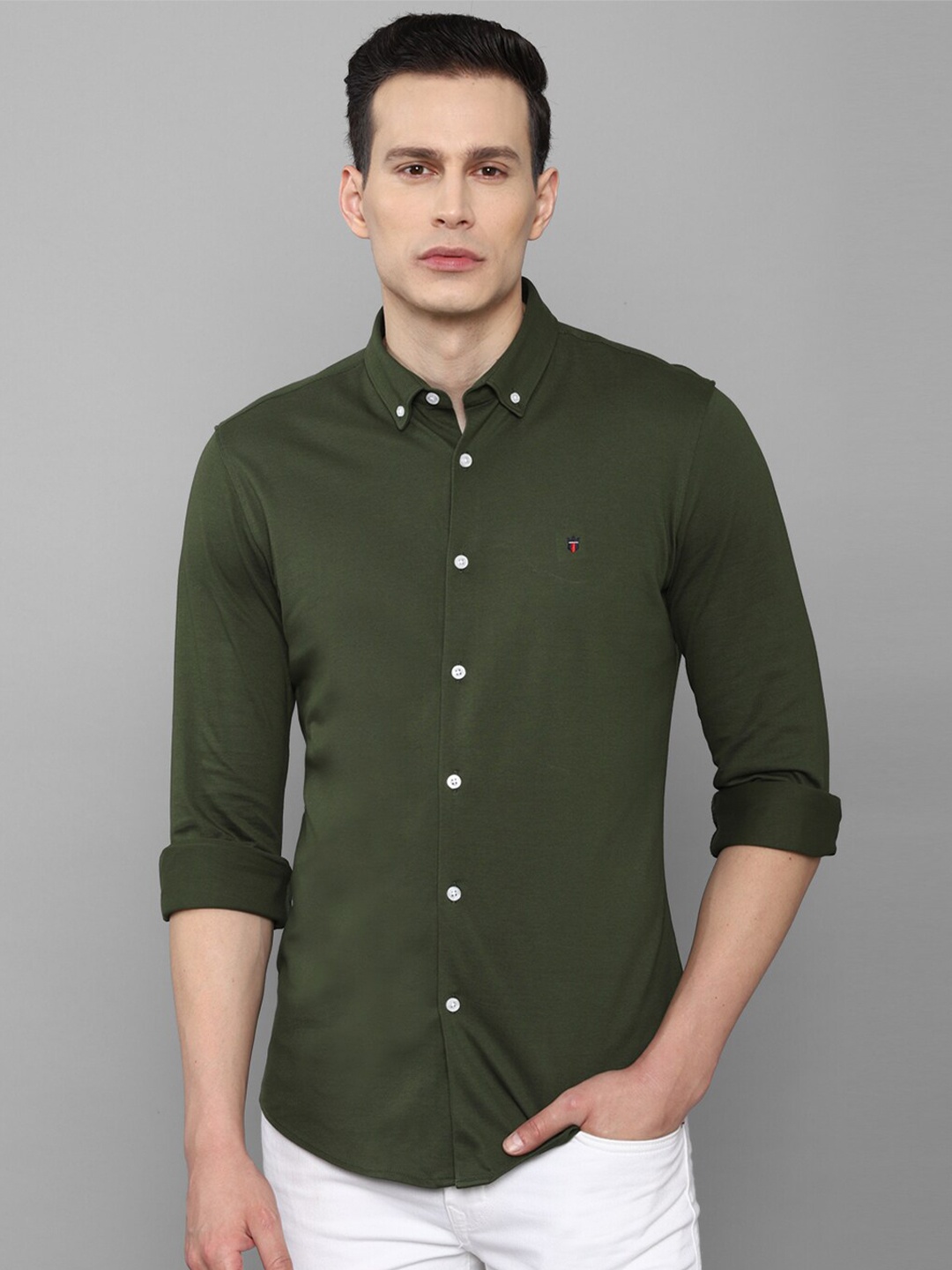 

Louis Philippe Jeans Men Olive Green Solid Slim Fit Cotton Casual Shirt