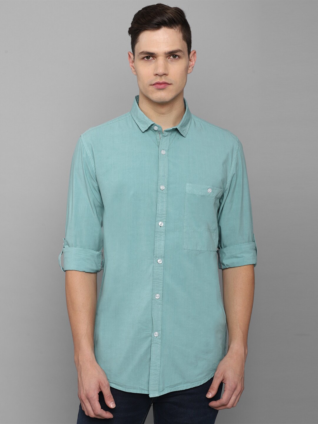 

Louis Philippe Jeans Men Blue Slim Fit Cotton Casual Shirt