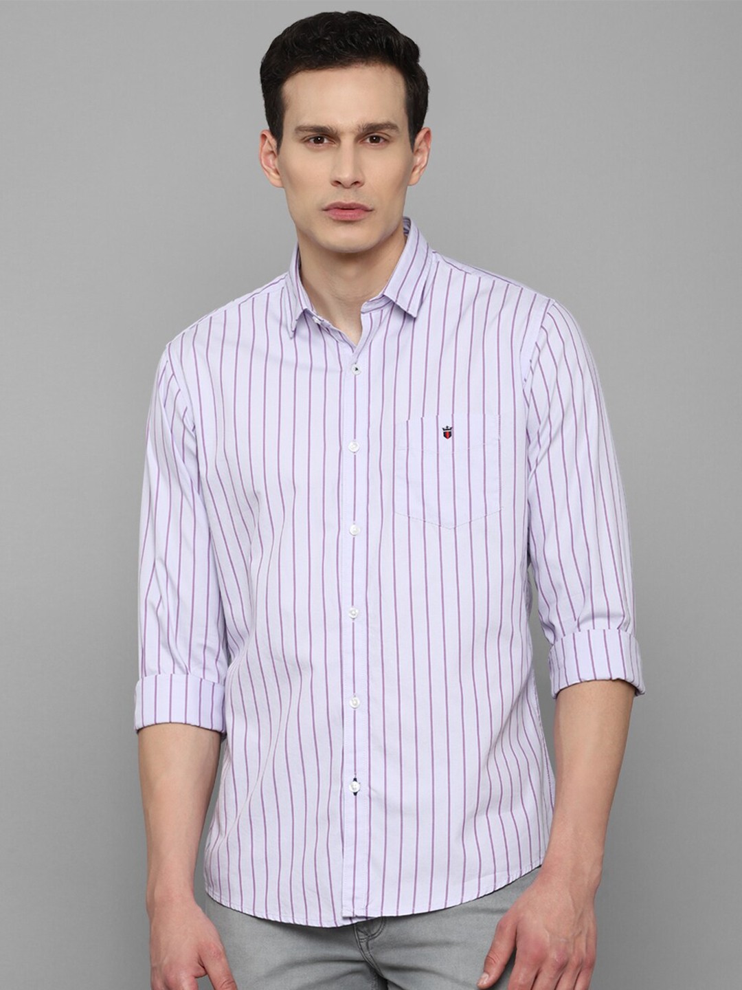 

Louis Philippe Sport Men Purple Slim Fit Striped Pure Cotton Casual Shirt