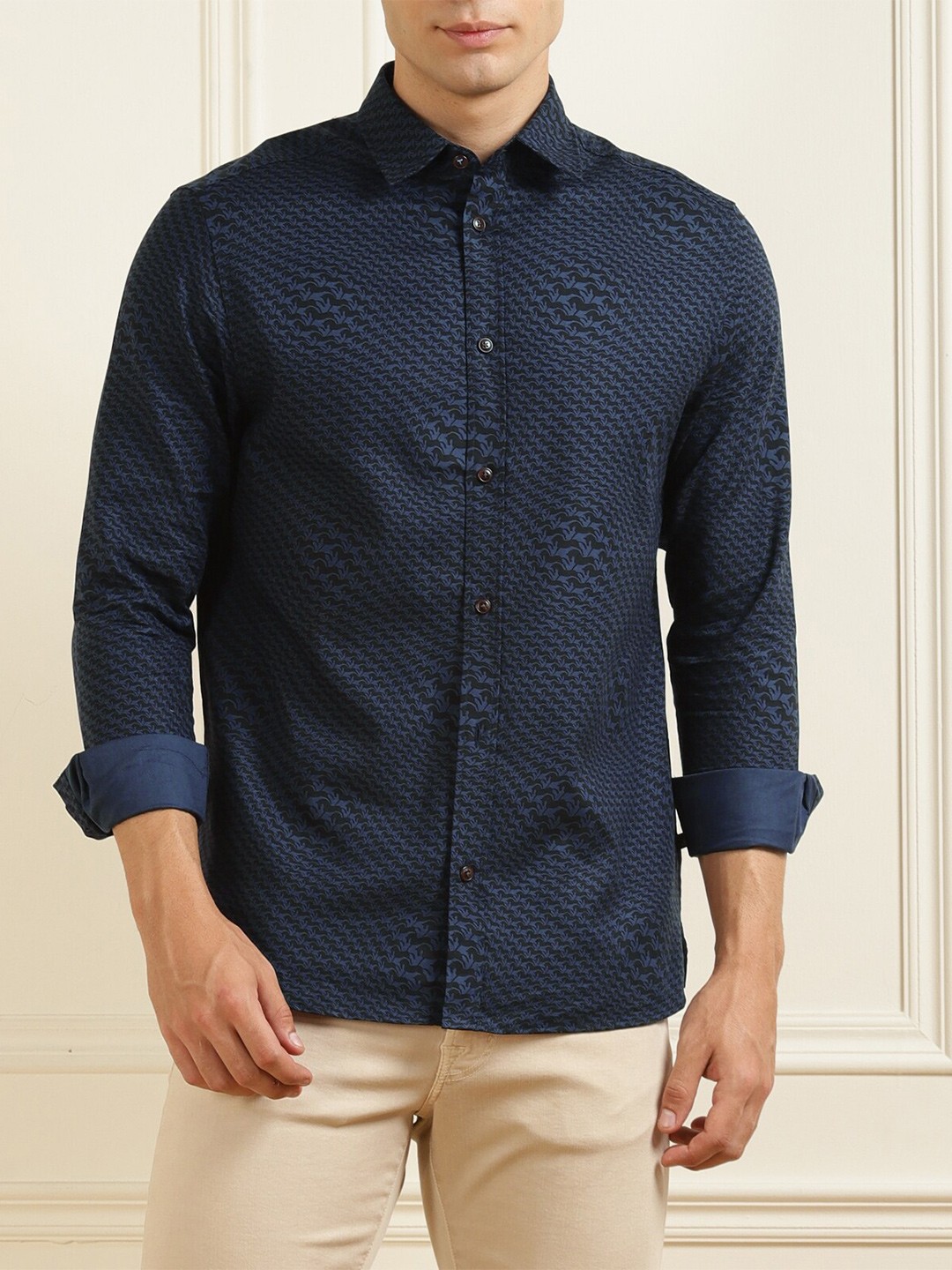 

Ted Baker Men Navy Blue & Black Slim Fit Printed Cotton Casual Shirt