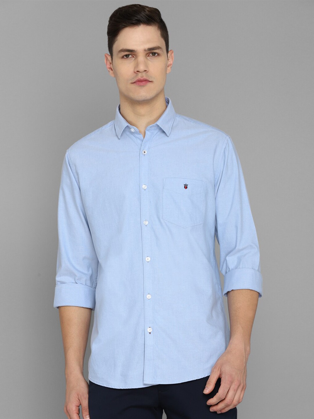 

Louis Philippe Sport Men Blue Slim Fit Pure Cotton Casual Shirt