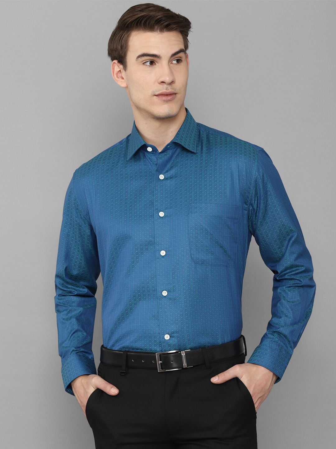 

Luxure by Louis Philippe Men Blue Formal Shirt