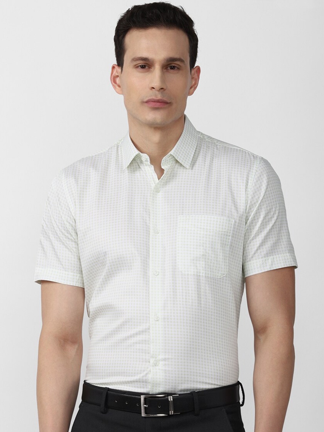 

Peter England Men White Geometric Print Regular Fit Cotton Formal Shirt