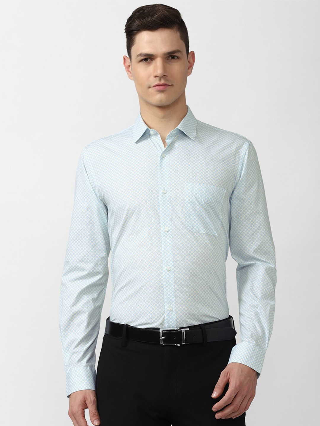 

Peter England Men Blue Printed Cotton Formal Shirt