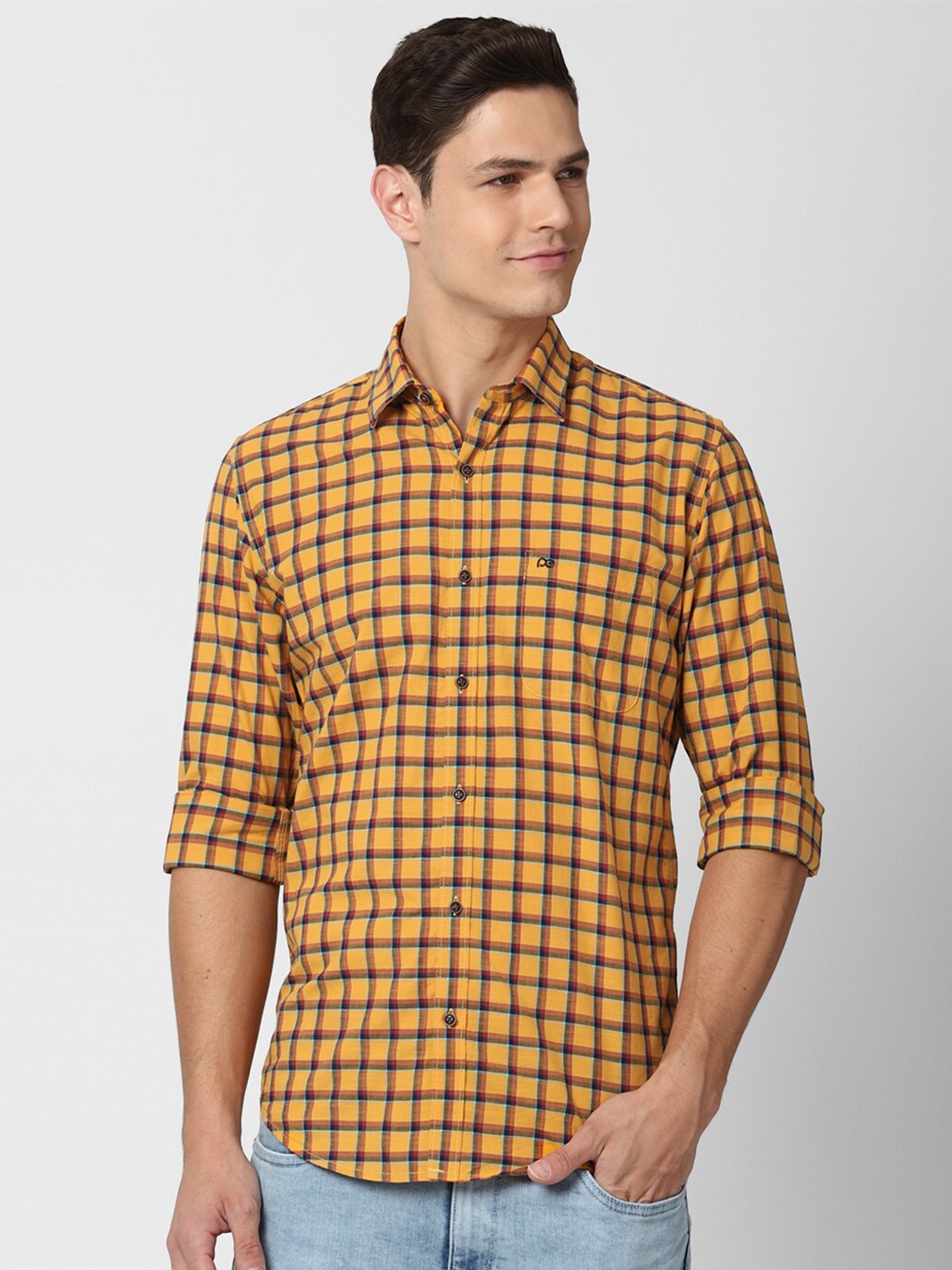 

Peter England Casuals Men Yellow Slim Fit Checked Pure Cotton Casual Shirt