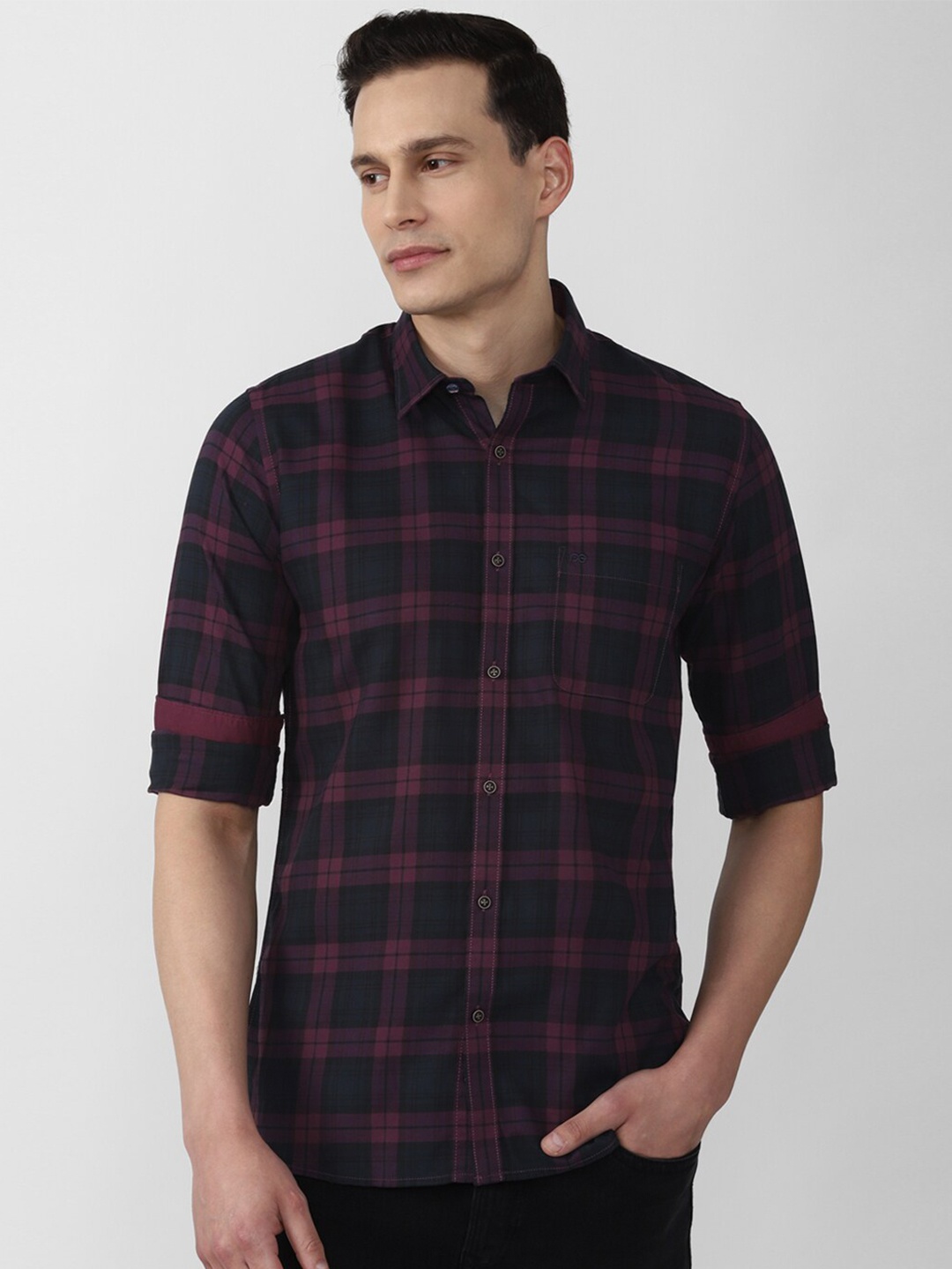 

Peter England Casuals Men Black Slim Fit Tartan Checks Checked Pure Cotton Casual Shirt