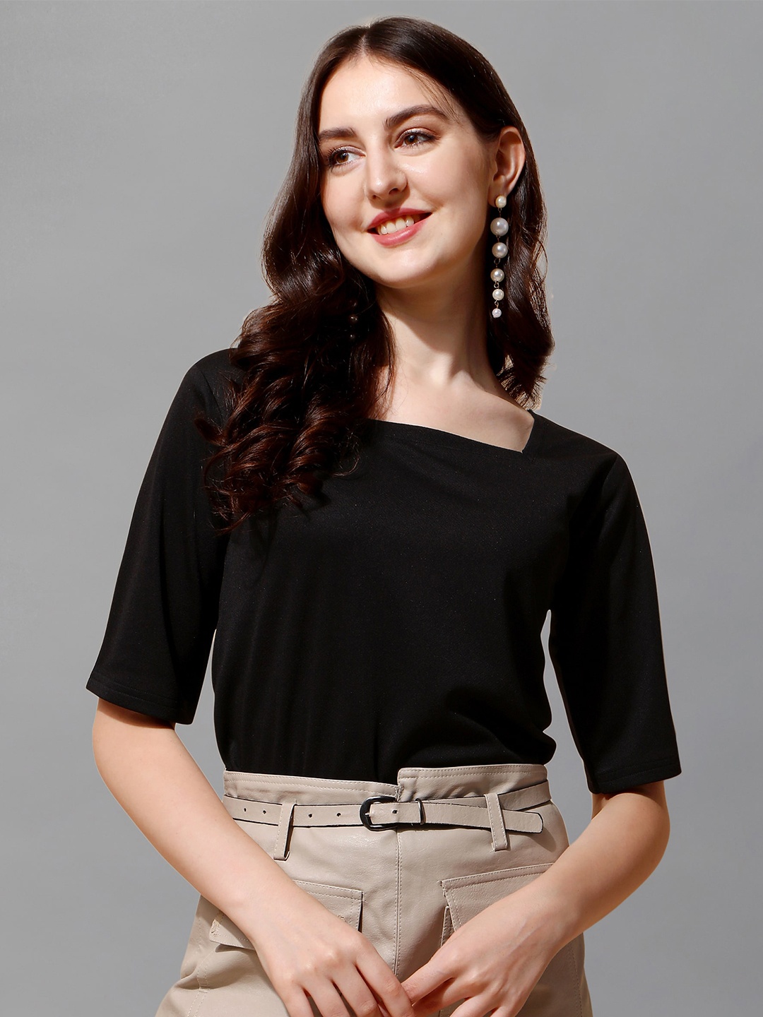 

Paralians Women Black Solid Square Neck Short Sleeves Top