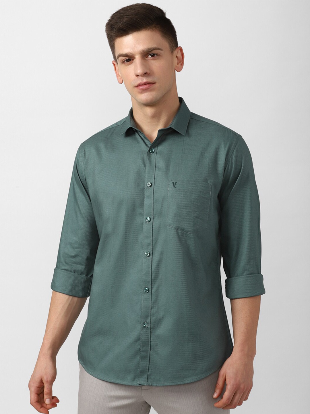 

V Dot Men Green Slim Fit Casual Shirt