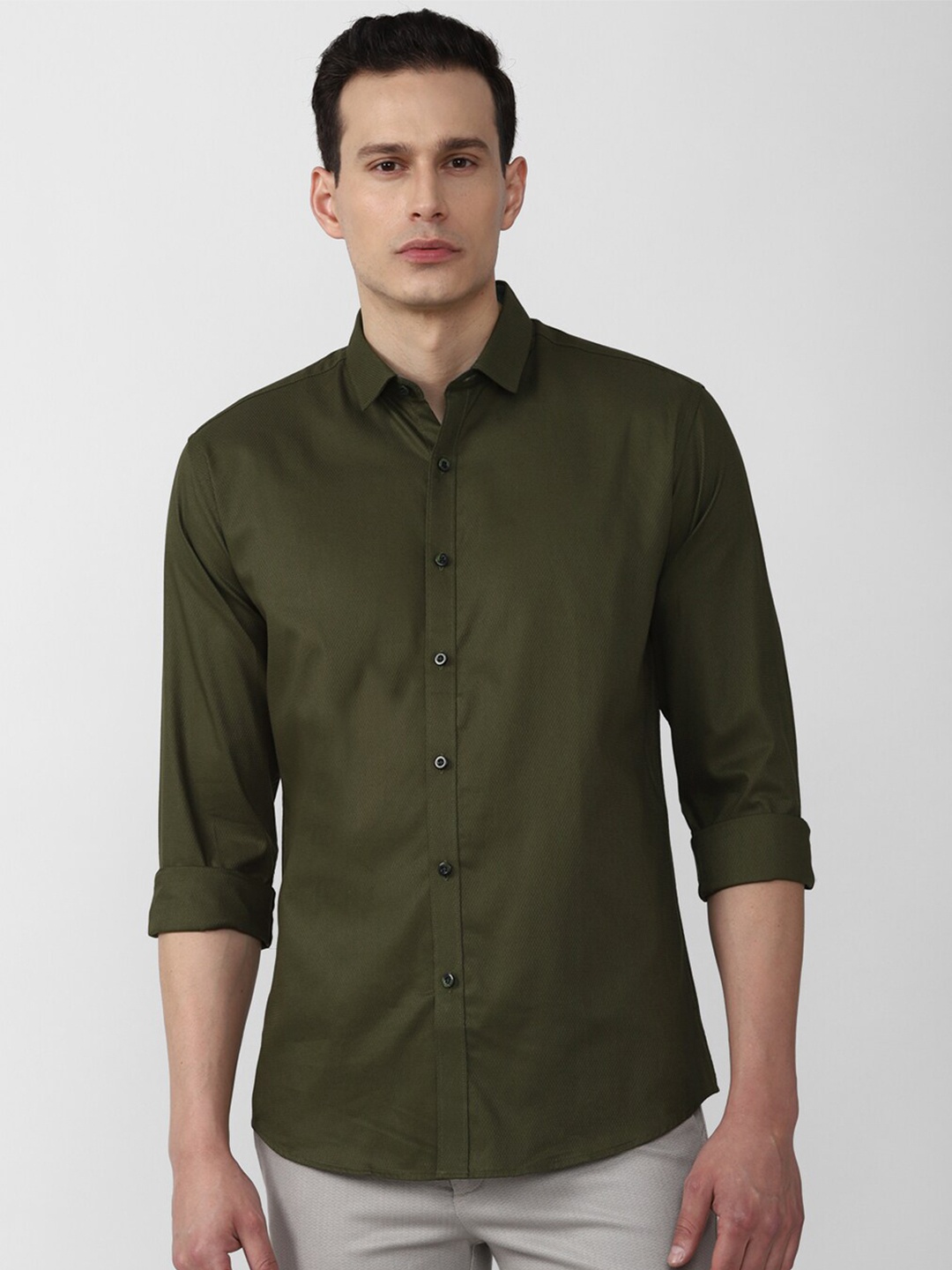 

V Dot Men Olive Green Slim Fit Casual Cotton Shirt