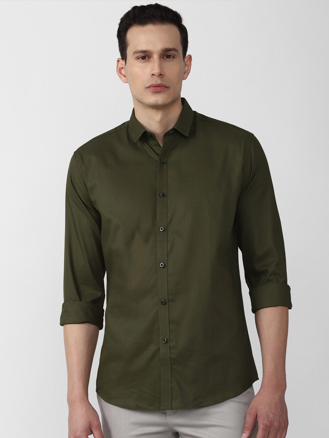 

V Dot Men Olive Green Slim Fit Casual Shirt