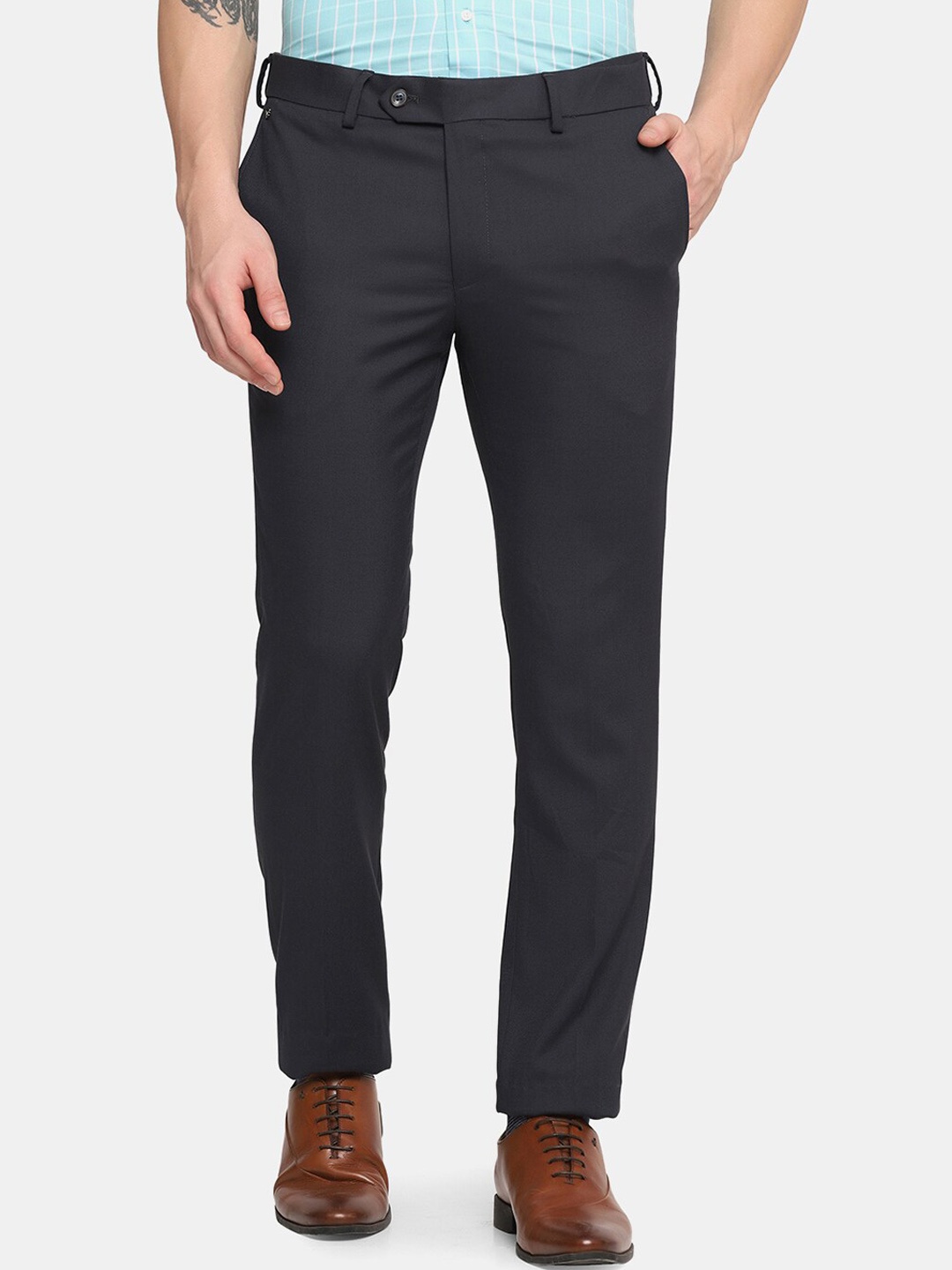 

Blackberrys Men Charcoal Slim Fit Low-Rise Trousers