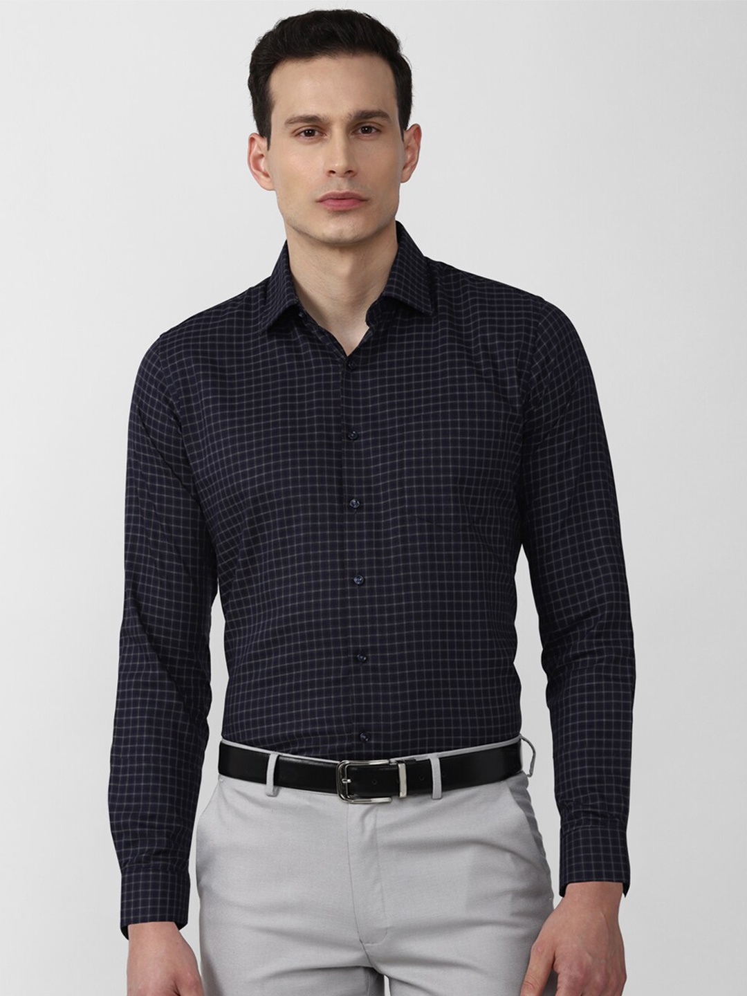 

Van Heusen Men Navy Blue Slim Fit Grid Tattersall Checks Checked Formal Shirt