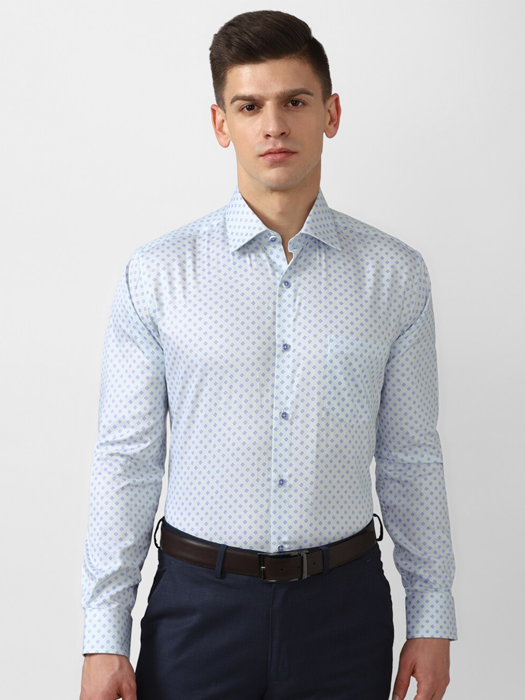 

Van Heusen Men Blue Printed Pure Cotton Formal Shirt