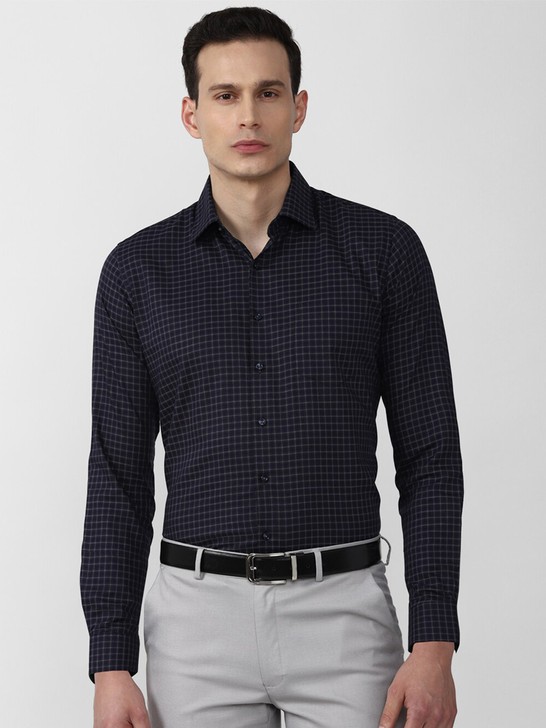 

Van Heusen Men Navy Blue Grid Tattersall Check Slim Fit Cotton Formal Shirt