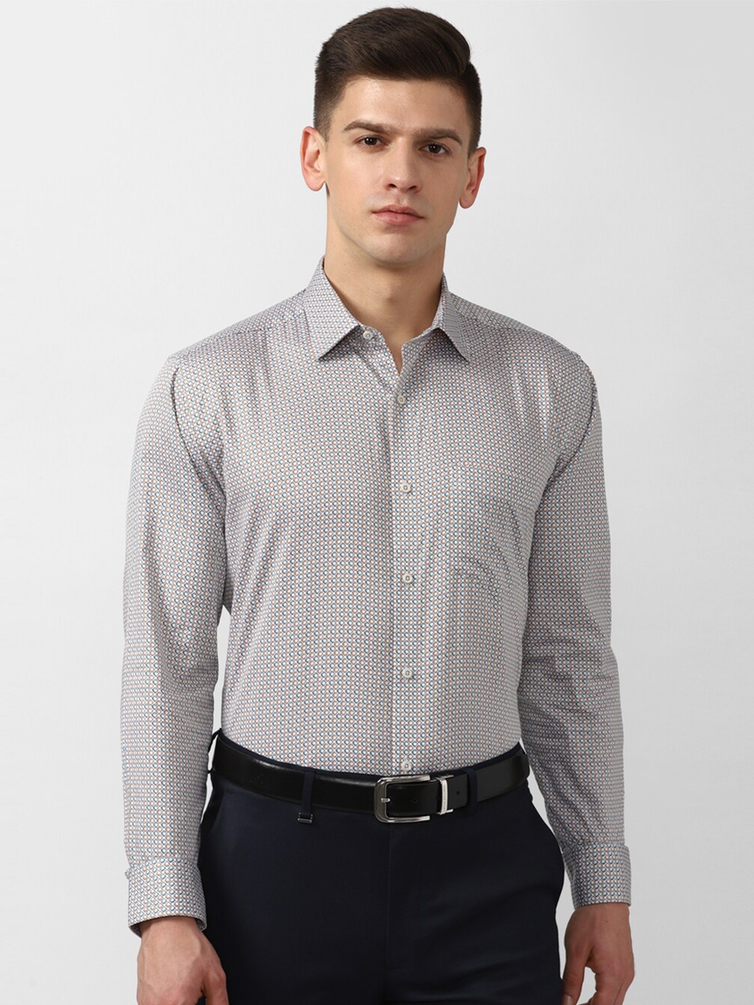 

Van Heusen Men Grey Geometric Print Regular Fit Cotton Formal Shirt