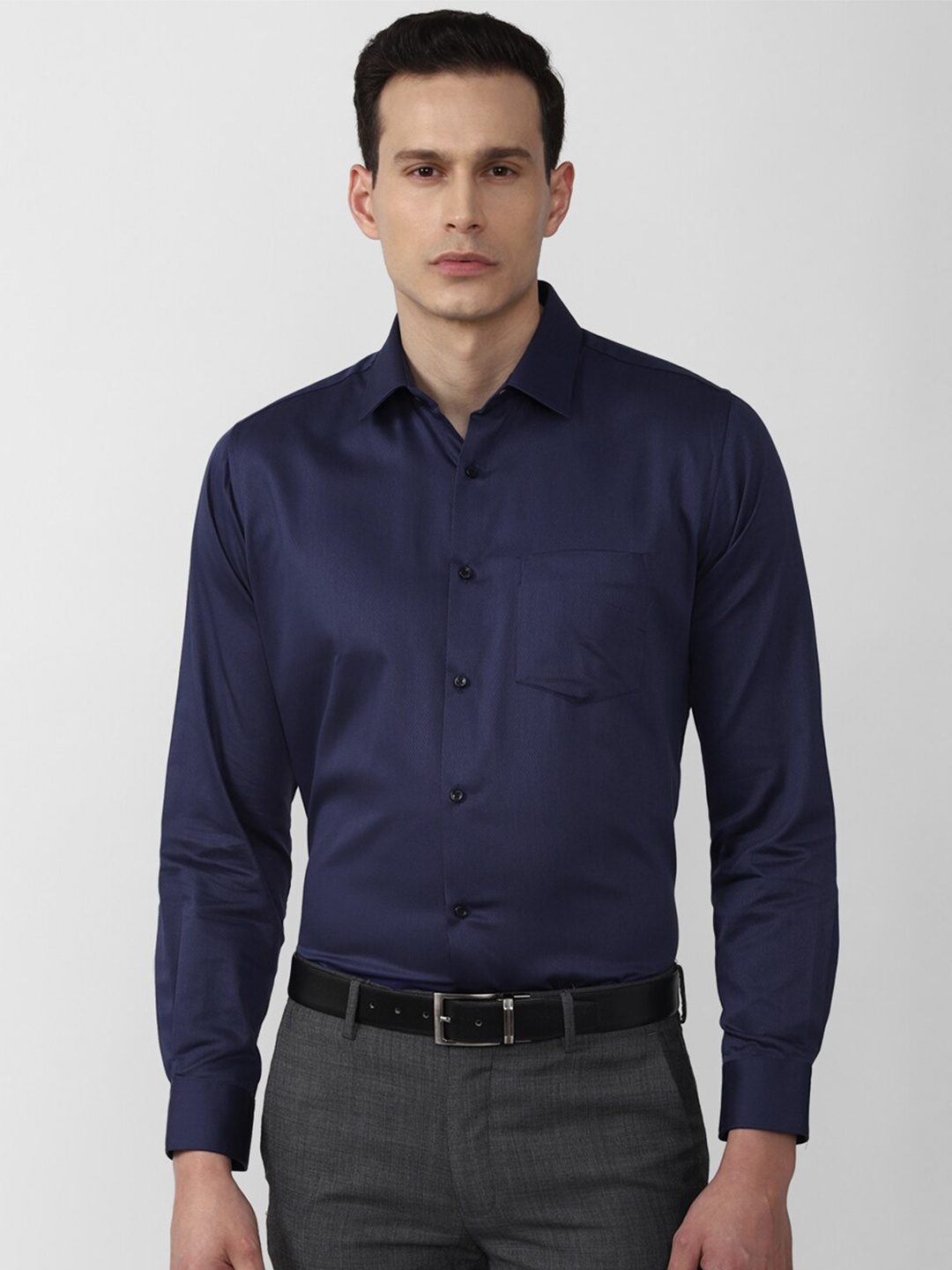 

Van Heusen Men Navy Blue Formal Cotton Shirt