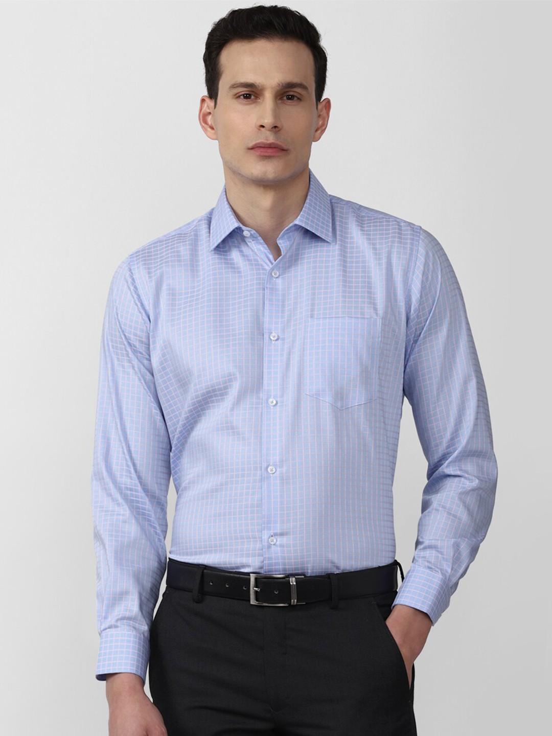 

Van Heusen Men Blue Checked Formal Cotton Shirt