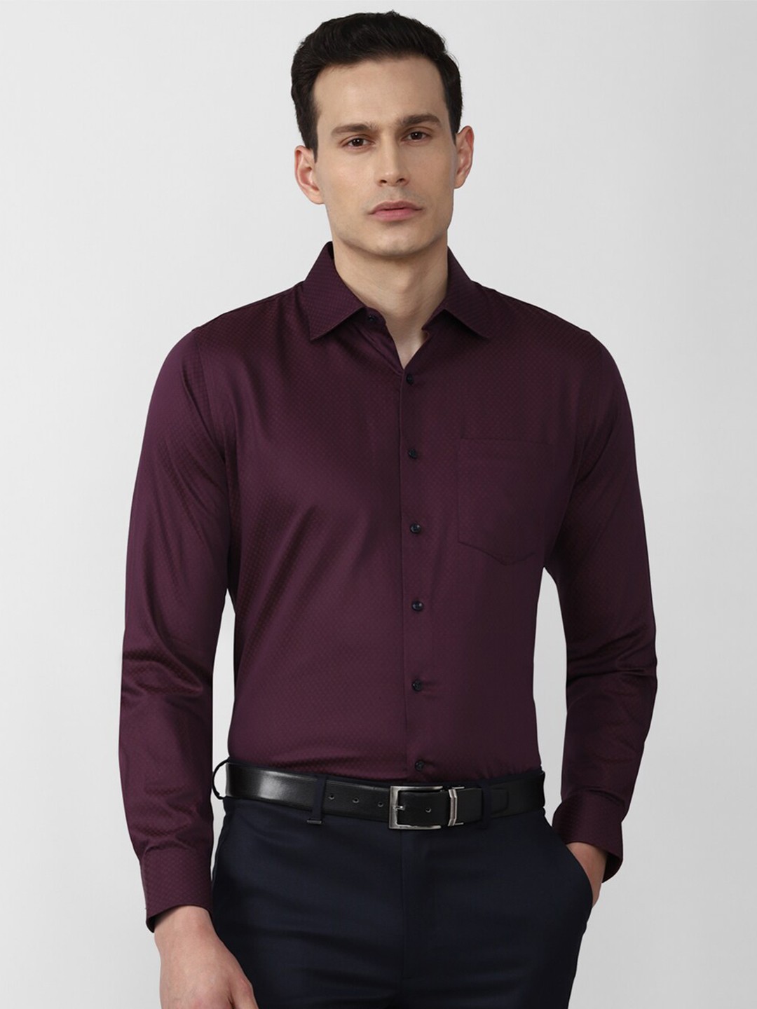 

Van Heusen Men Purple Slim Fit Formal Cotton Shirt