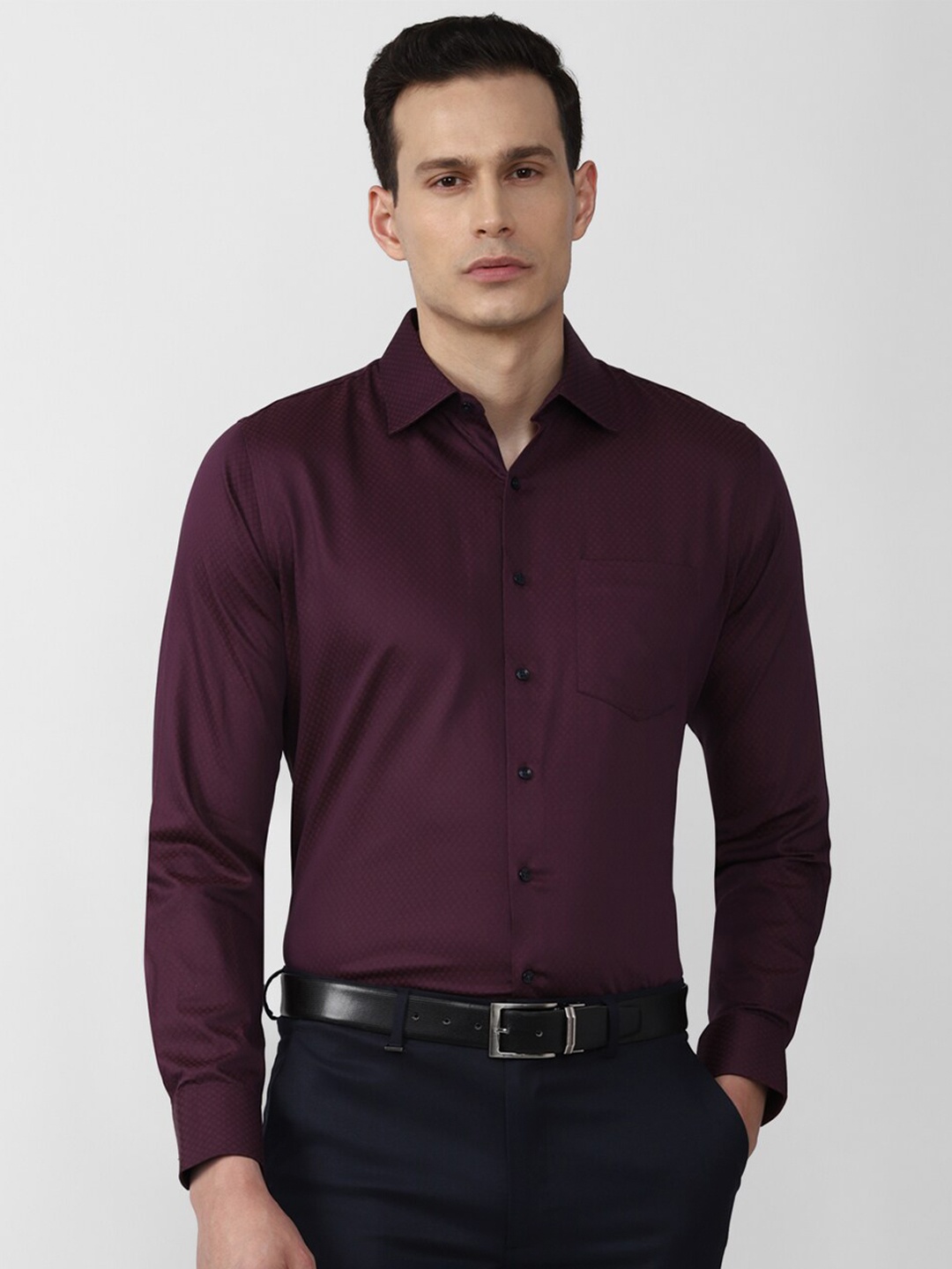 

Van Heusen Men Purple Slim Fit Formal Cotton Shirt
